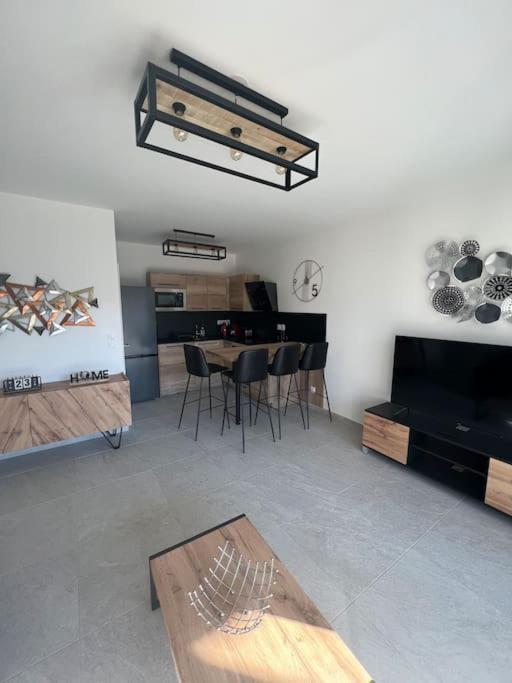 Superbe Appartement Neuf Aucalme Saint-Mandrier-sur-Mer Zewnętrze zdjęcie